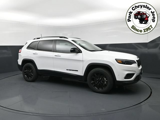 Used 2023 Jeep Cherokee Altitude Lux AWD/4WD image 1