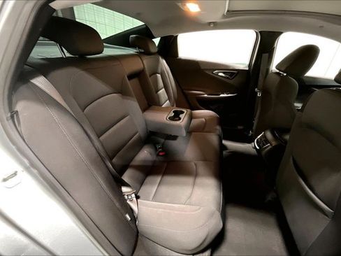 Used 2024 Chevrolet Malibu LT FWD image 27
