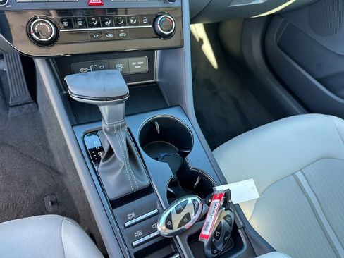 New 2025 Hyundai Sonata SE image 31