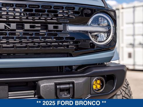 New 2025 Ford Bronco Badlands AWD/4WD image 36