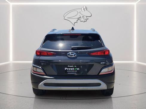 Used 2023 Hyundai Kona SEL w/ Cargo Package AWD/4WD image 4