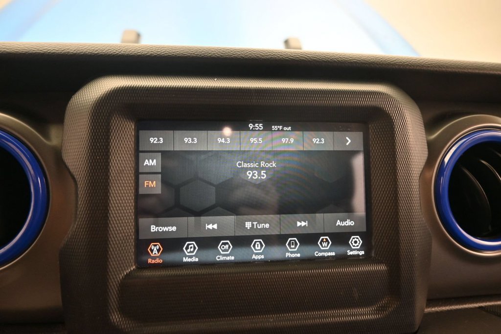 Used 2022 Jeep Wrangler Unlimited Sport AWD/4WD image 24