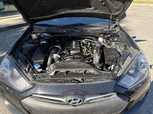 Used 2014 Hyundai Genesis 2.0T image 30