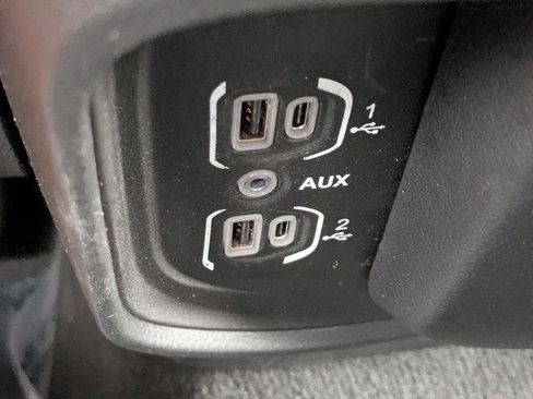 Certified 2022 RAM 1500 Big Horn image 19