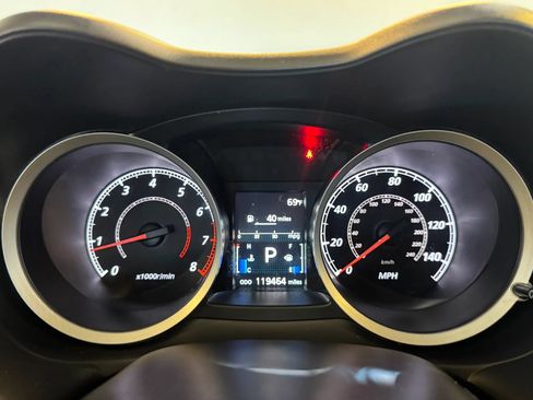 Used 2017 Mitsubishi Lancer ES FWD image 12