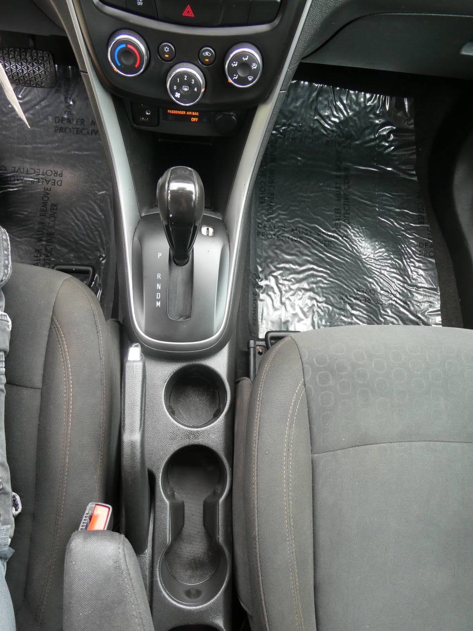 Used 2021 Chevrolet Trax LS w/ Tint and Cruise Package AWD/4WD image 20