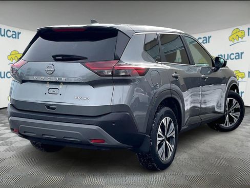 Used 2023 Nissan Rogue SV image 6