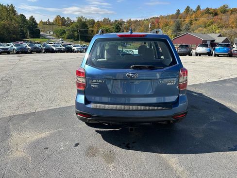 Used 2016 Subaru Forester 2.5i w/ Alloy Wheel Package image 5