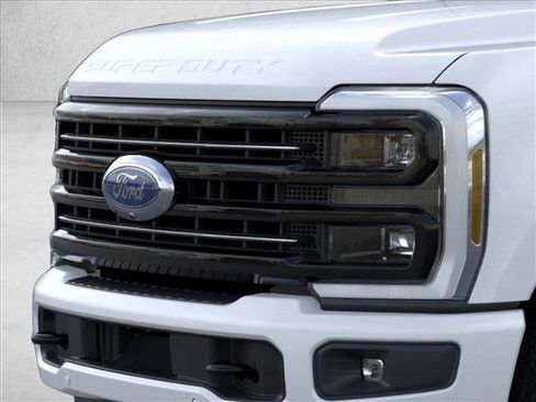 New 2026 Ford F250 Platinum AWD/4WD image 17