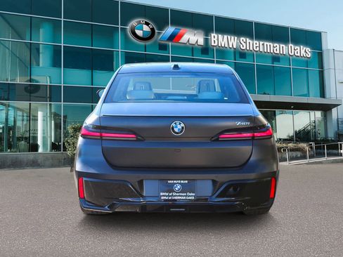 New 2026 BMW 740i image 5