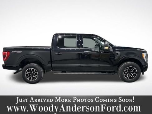 Certified 2022 Ford F150 XLT w/ Equipment Group 302A High image 5