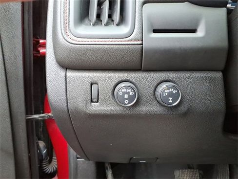 Certified 2018 GMC Canyon All Terrain w/ Trailering Package image 16