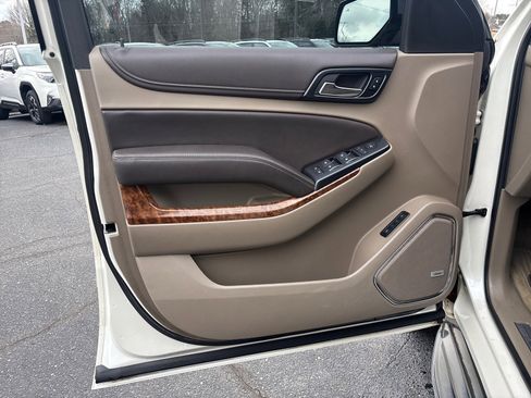 Used 2015 Chevrolet Tahoe LTZ image 10