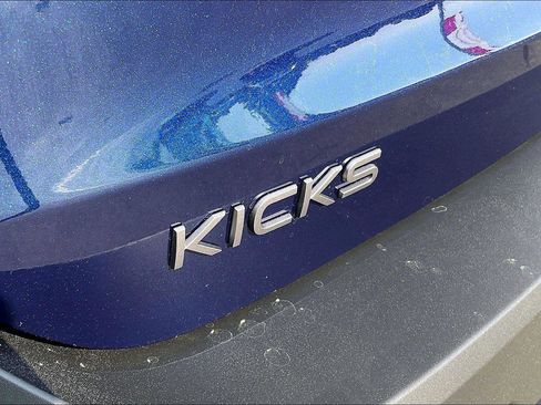 New 2026 Nissan Kicks SV FWD image 13