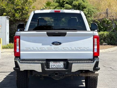 Used 2024 Ford F250 XLT AWD/4WD image 5