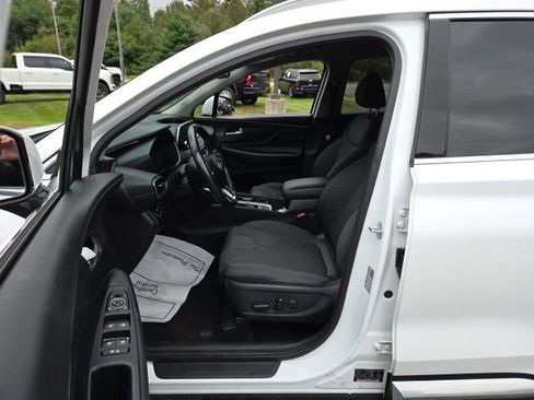 Used 2019 Hyundai Santa Fe AWD image 18
