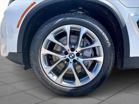New 2026 BMW X5 xDrive50e AWD/4WD image 11