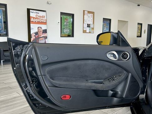 Used 2014 Nissan 370Z Touring w/ Navigation Package RWD image 12