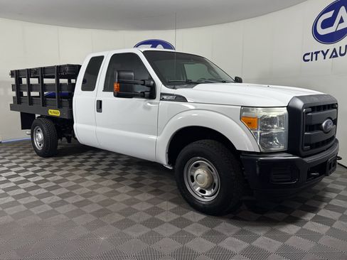 Used 2016 Ford F350 XL image 1