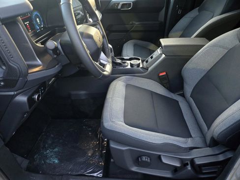 New 2025 Ford Bronco Big Bend image 9