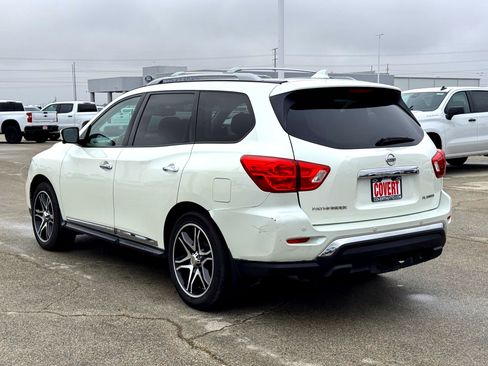 Used 2019 Nissan Pathfinder Platinum image 9