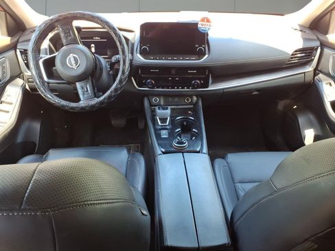 Used 2023 Nissan Rogue Platinum w/ Platinum Premium Package AWD/4WD image 8