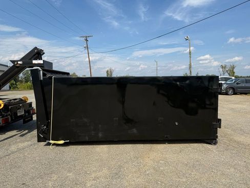 Used 2024 Chevrolet Low Cab Forward image 30