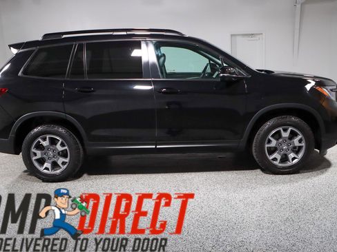 Used 2023 Honda Passport TrailSport image 6