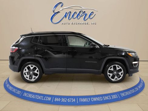 Used 2018 Jeep Compass Limited w/ Navigation Group AWD/4WD image 6