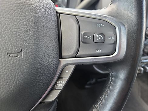 Used 2024 RAM 3500 Big Horn AWD/4WD image 21
