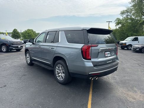 Used 2023 GMC Yukon Denali AWD/4WD image 9