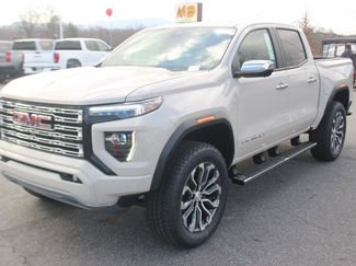 New 2026 GMC Canyon Denali video 3