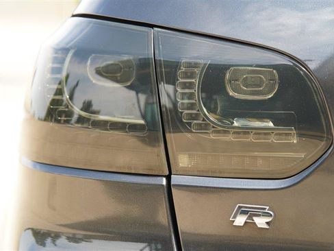 Used 2013 Volkswagen Golf R 4-Door AWD/4WD image 29