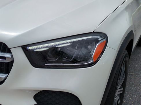 Certified 2024 Mercedes-Benz GLE 350 4MATIC image 9