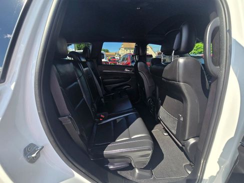 Used 2021 Jeep Grand Cherokee Limited AWD/4WD image 15