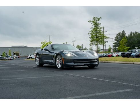 Used 2016 Chevrolet Corvette Stingray Coupe w/ 2LT Preferred Equipment Group RWD image 3