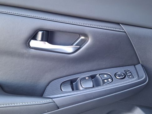 Certified 2023 Nissan Sentra SV w/ All-Weather Package image 17