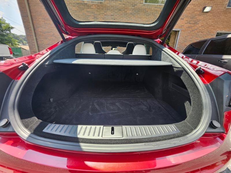 Used 2025 Tesla Model S Plaid AWD/4WD image 76