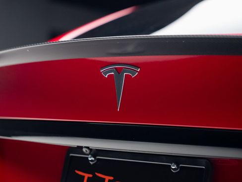 Used 2022 Tesla Model S Plaid image 29