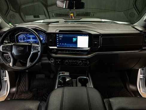 Used 2023 Chevrolet Silverado 1500 LT Trail Boss w/ Convenience Package II image 18