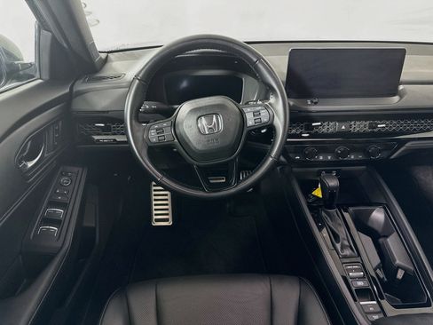 Used 2024 Honda Accord Sport image 23