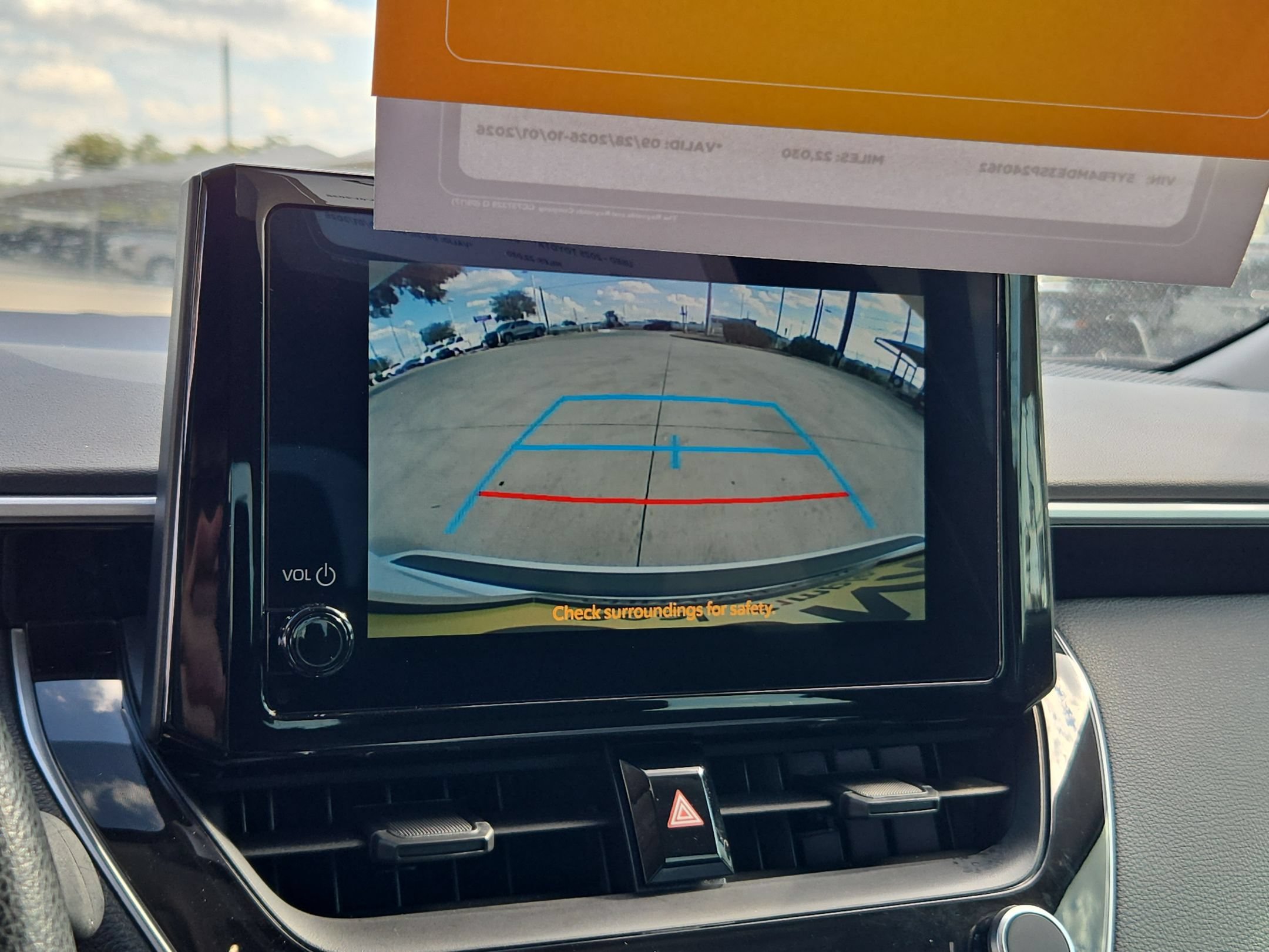 Used 2025 Toyota Corolla LE FWD image 16