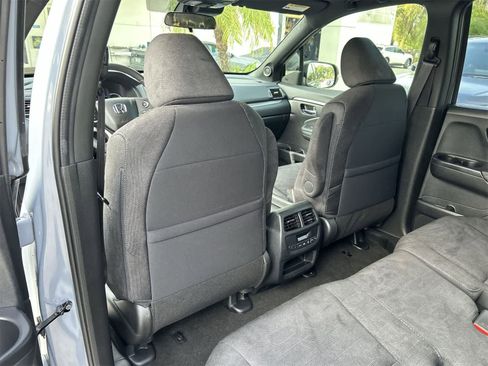 Used 2022 Honda Pilot Sport image 12