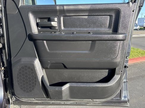 Used 2014 RAM 1500 Express image 38