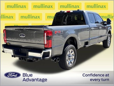 Used 2025 Ford F350 Lariat w/ Lariat Ultimate Package image 4