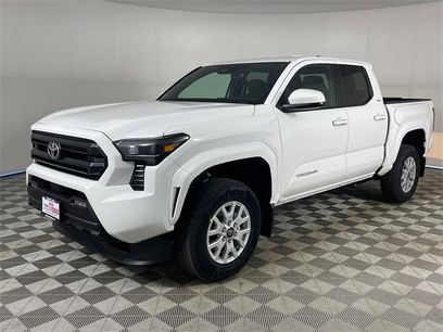 New 2025 Toyota Tacoma SR5
