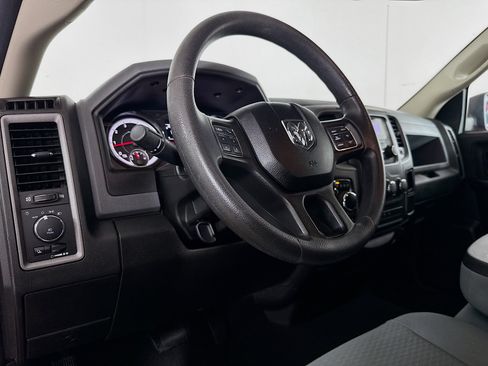Used 2019 RAM 1500 Express AWD/4WD image 20