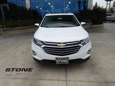 Used 2019 Chevrolet Equinox Premier image 2
