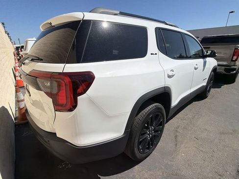 Used 2023 GMC Acadia SLE w/ Elevation Edition FWD image 4