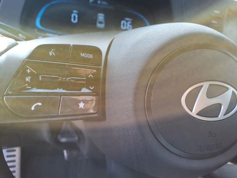 New 2025 Hyundai Elantra Sport image 18